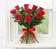 Send Flowers Bouquets To Delhi With OyeGifts